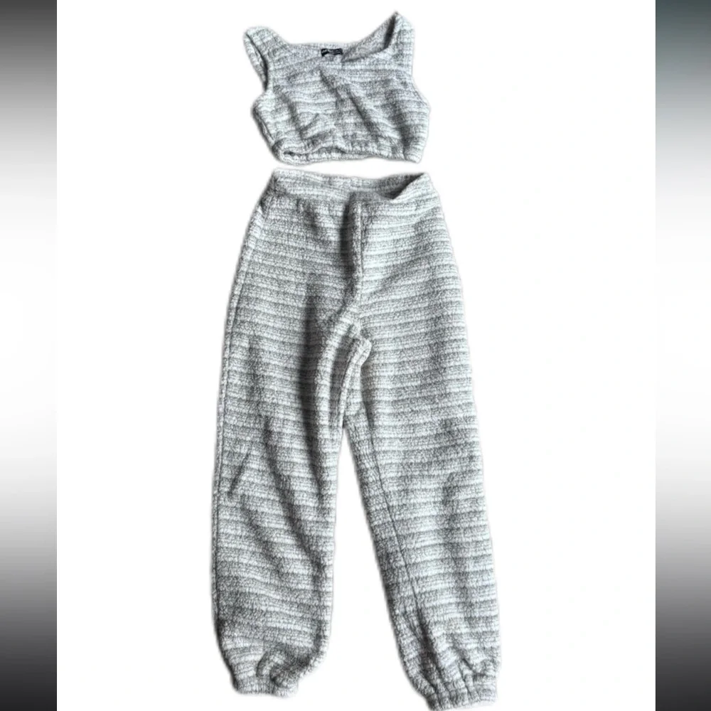 SHEIN Teddy Striped Lounge Set - Small - Picture 3 of 4